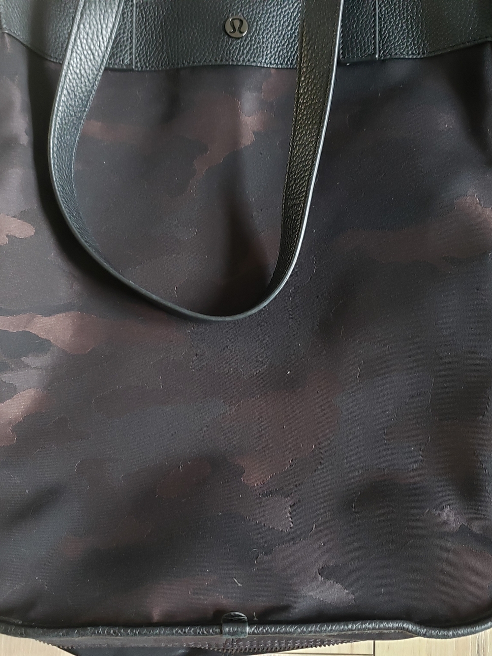 Lululemon Now And Always Tote Mini 8L Heritage Camo Jacquard Max Black Bag - Picture 2 of 12